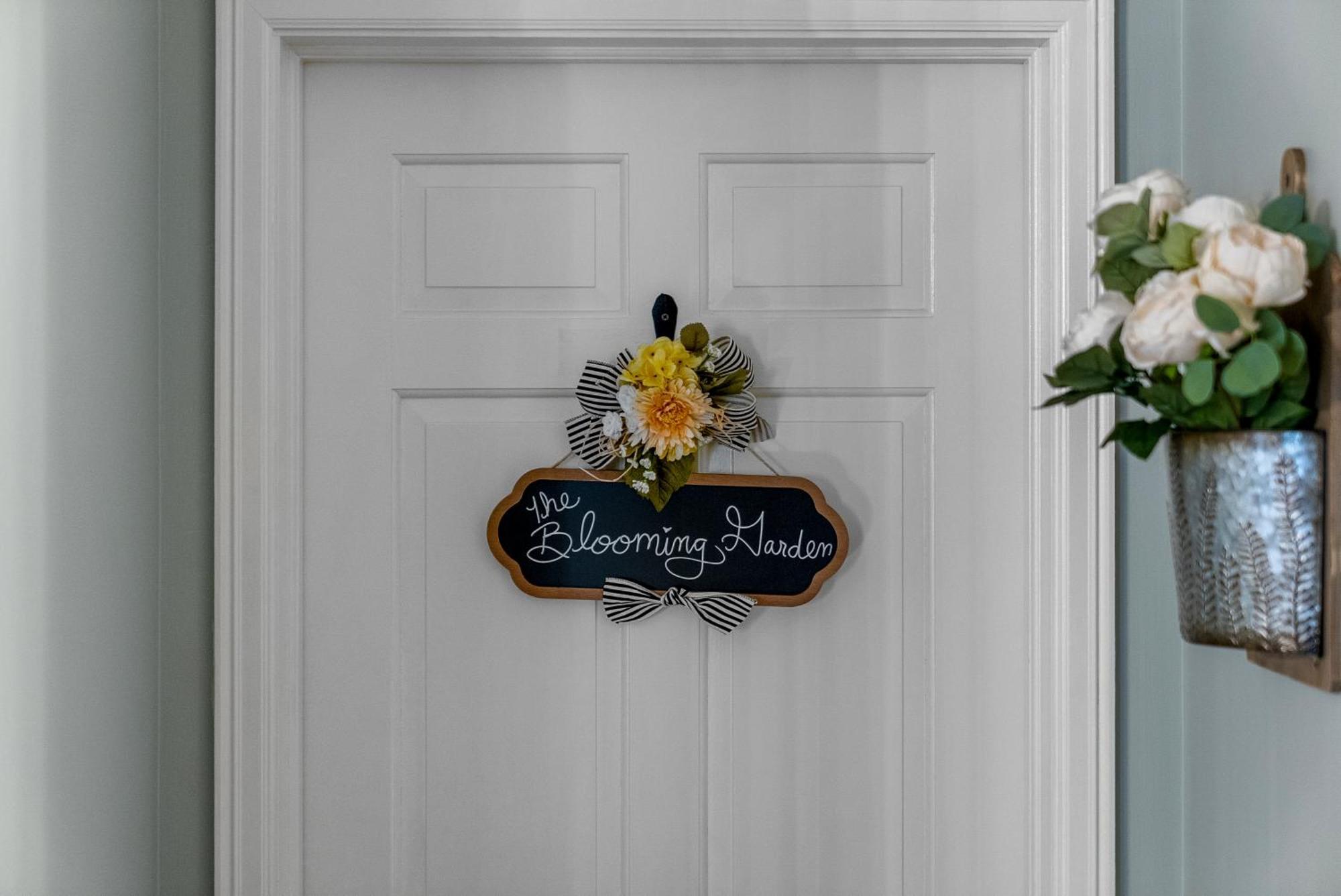 Beland Mansion-blooming Garden Suite! * Fort Smith
